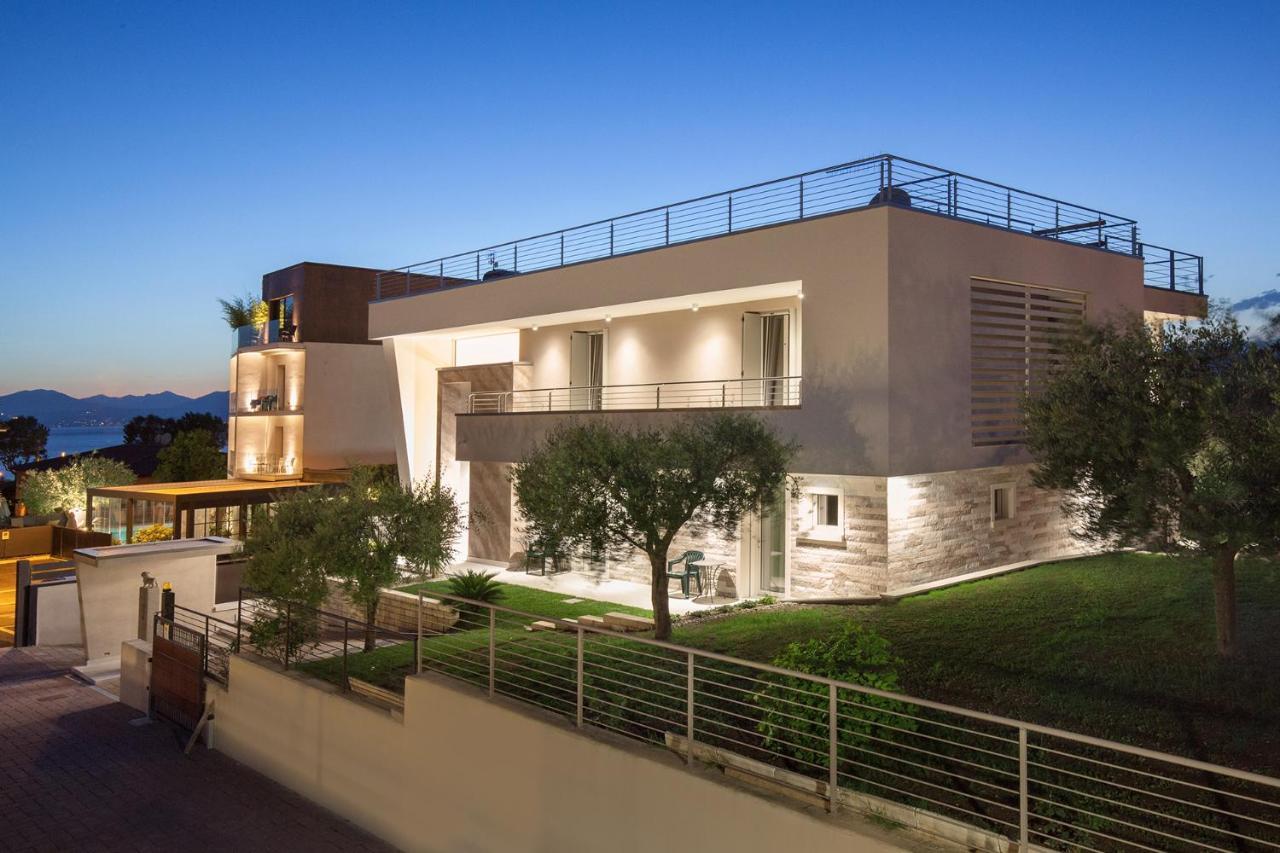 Villa Aurora-Holiday Home Apt3 巴多利诺 外观 照片